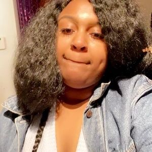 Meet your Posher, Tierra